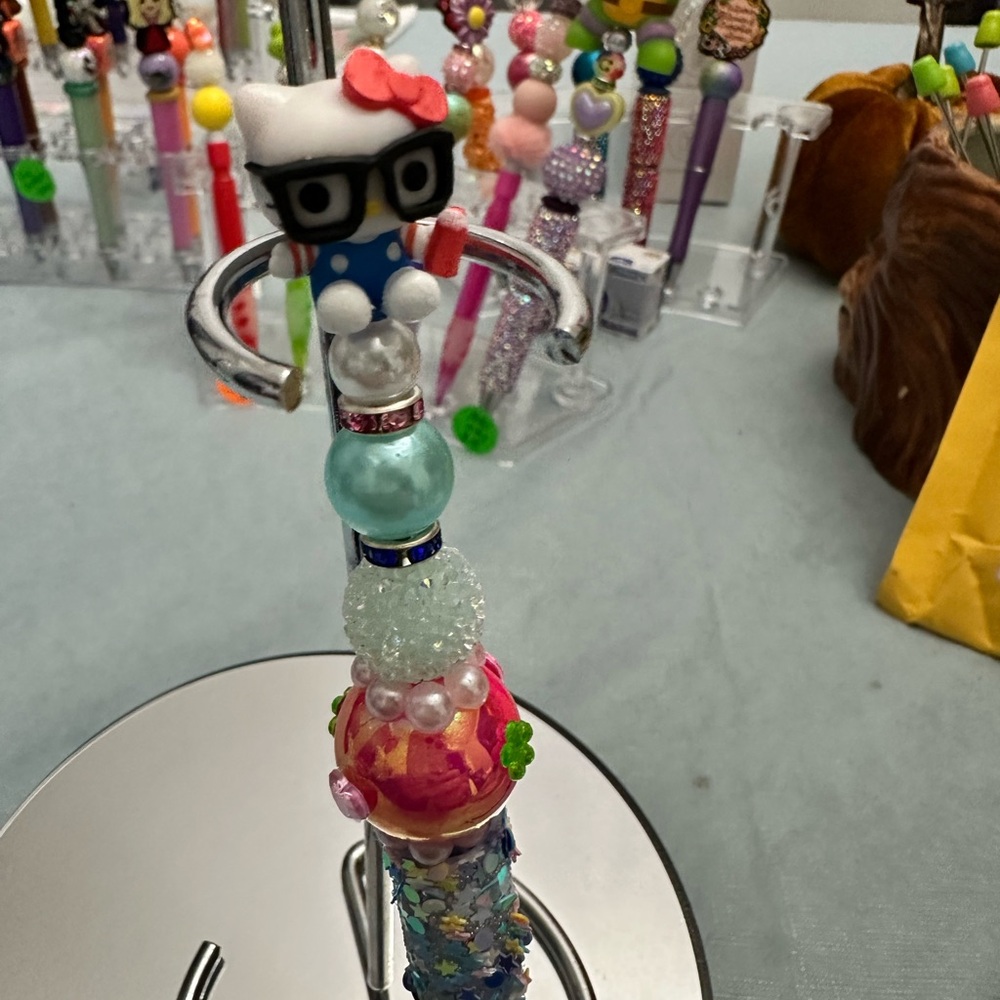 Cute Character Beaded Pen with Glasses